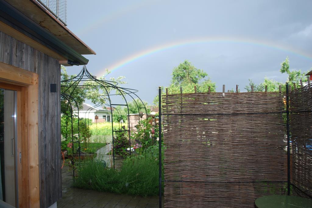 Ferienwohnung Rheintal เฟลด์เคียร์ช ภายนอก รูปภาพ